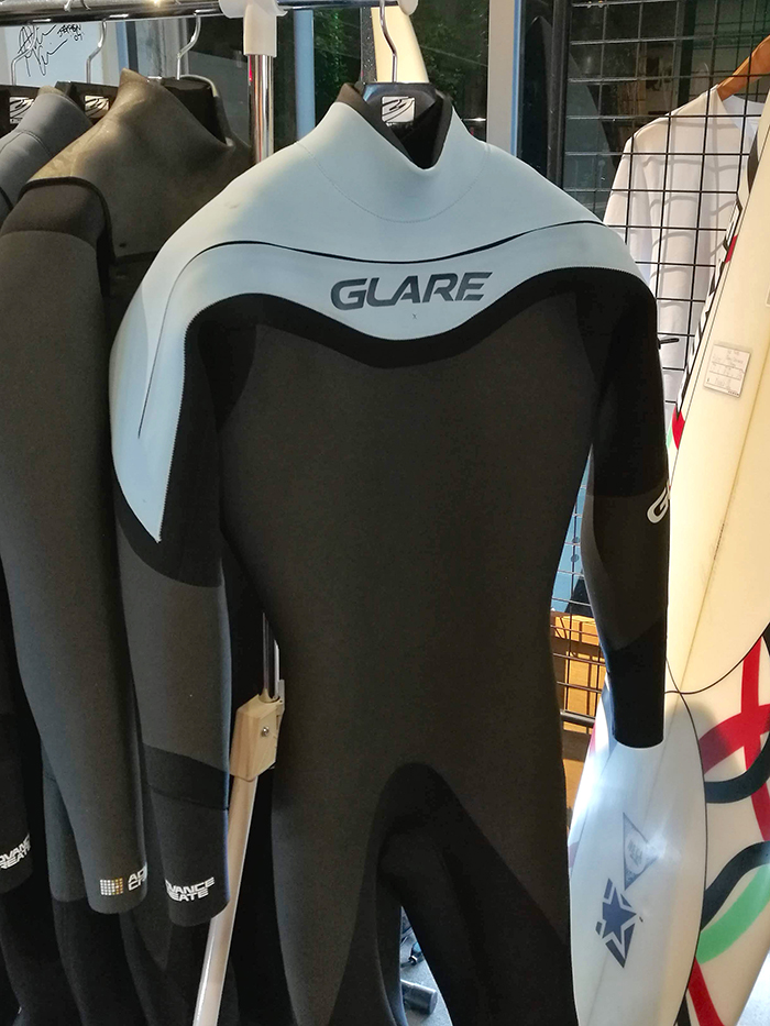2022最新作】 【最終値下げ】Glare ウェットスーツ グレア 