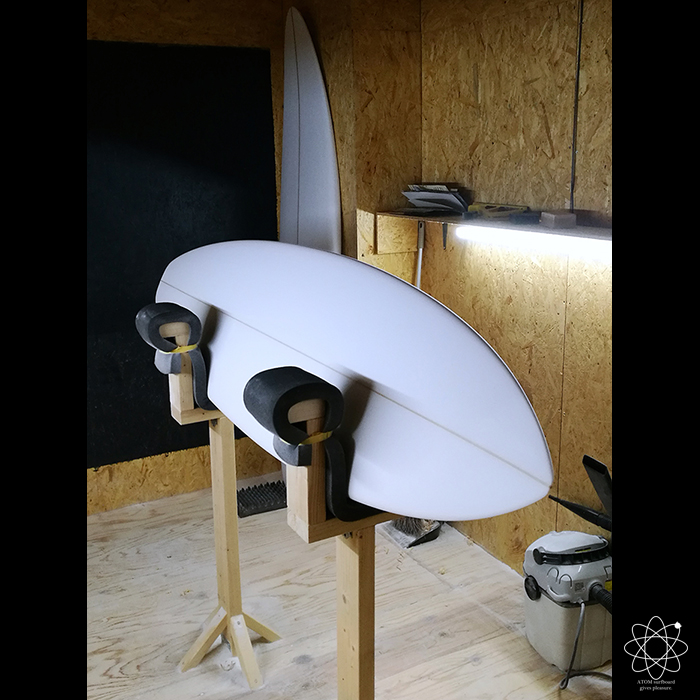 ATOM Surfboard new Latestモデル