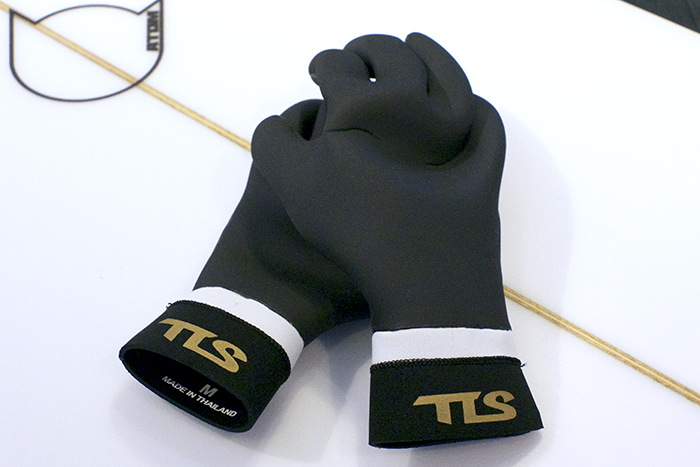 TLS A-Max Glove