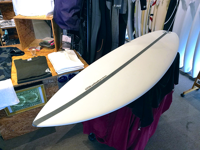 ATOM Surfboard newモデル「Strider」