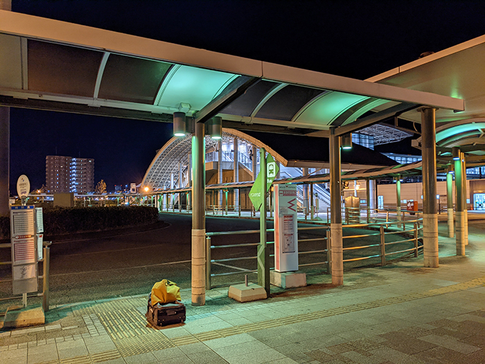 夜の東静岡駅