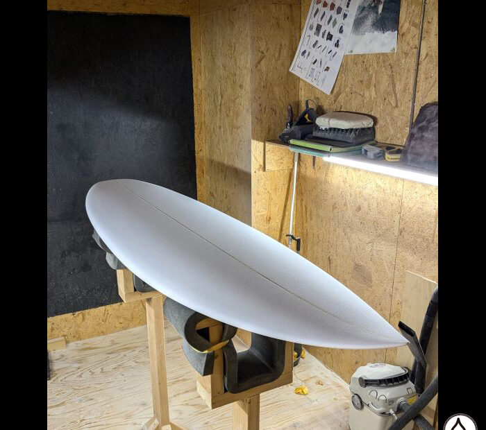ATOM Surfboard latest4.0 5'8"